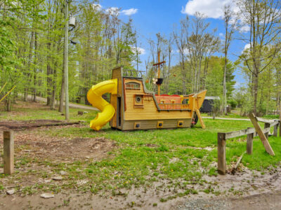 playground-ship